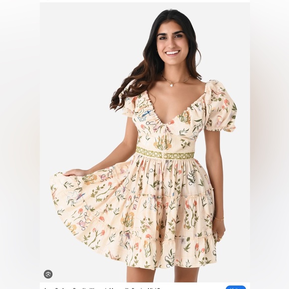 Agua Bendita Dresses & Skirts - Agua Bendita Cream Floral Mini Dress